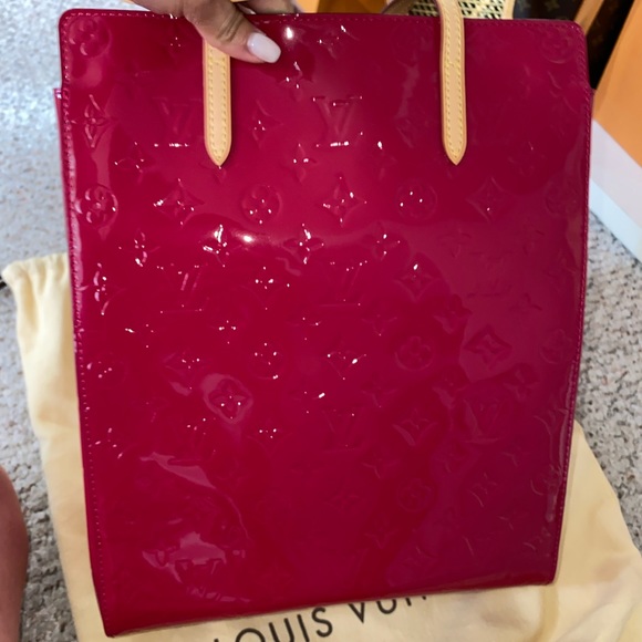 New LV - Picture 3 of 12